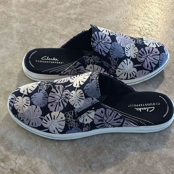 CLARKS Cloudsteppers Mule Sneakers Size 11 - Picture 2 of 7